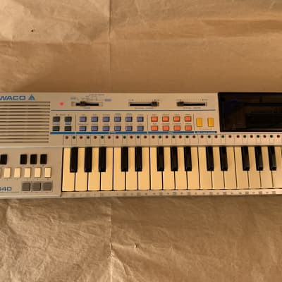 Liwaco LW-640 1980s - Grey 32key Keyboard Synthesizer Japan Casio PT-80 clone VGC