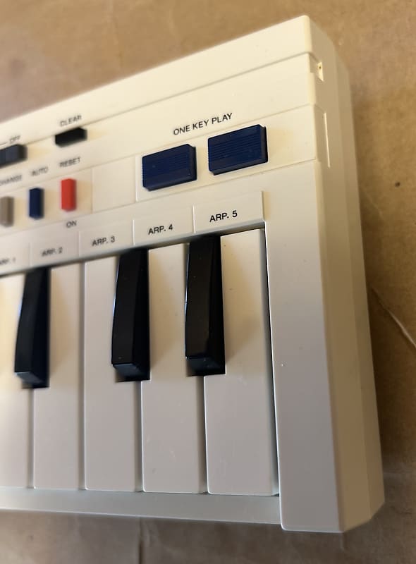 Casio PT-20 29-Key Mini Synthesizer | Reverb