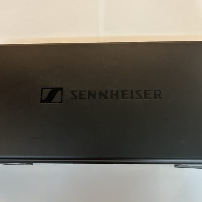 Sennheiser MD 421 II Dynamic Microphone - Black image 7