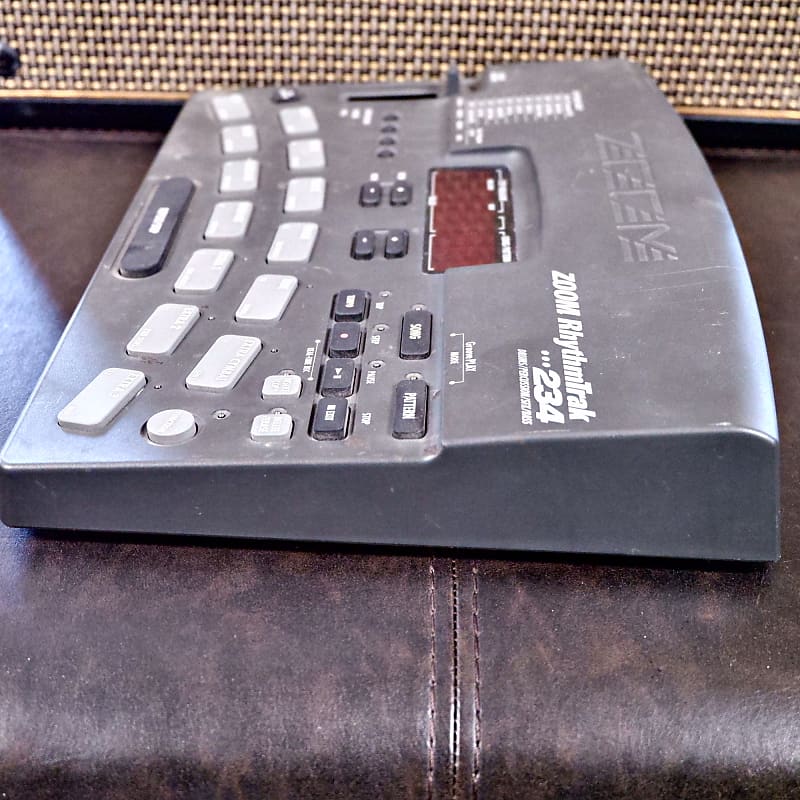 Zoom RhythmTrak 234 Drum Machine