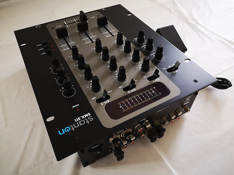 Stanton SMX.311 3-Channel DJ Mixer - Great Gently Used