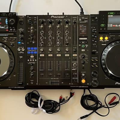 Pioneer CDJ-2000 Nexus Multiplayer Set / Pioneer DJM-900