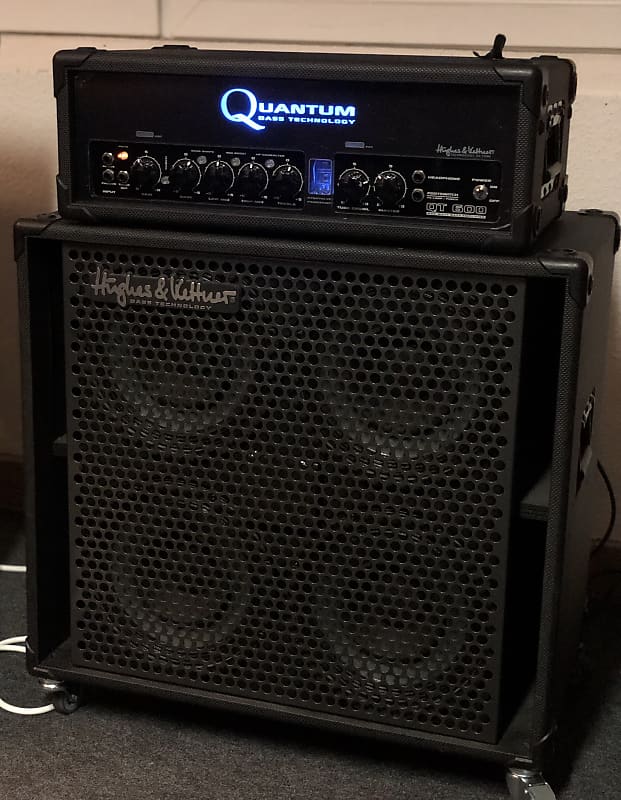 Hughes & Kettner Quantum QT-600 Bass Amp with QS-410 Pro Cab