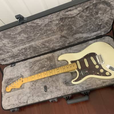 Fender American  Professional II Stratocaster Left Hand 75th Aniv image 9