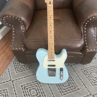 Fender Deluxe Nashville Telecaster with maple Fretboard 2018 - 2021 - Daphne Blue image 1