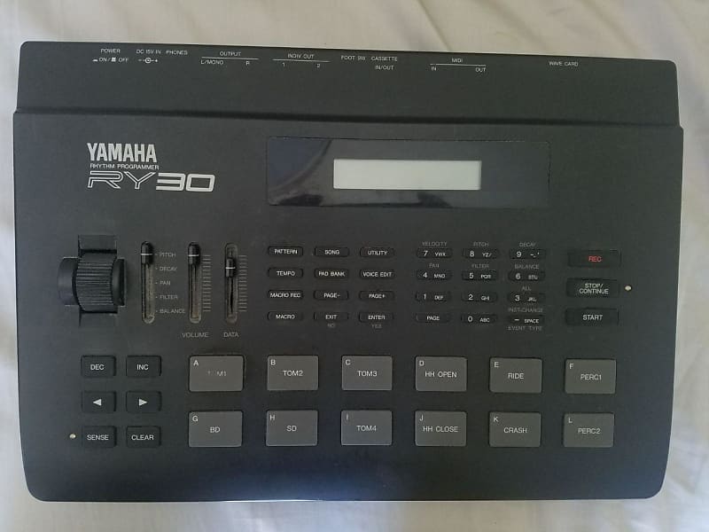 Yamaha RY 30 + FX Drums Sound Card image 1