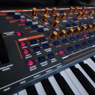 Quasimidi Sirius Synthesizer