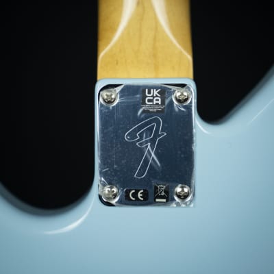 Fender Kurt Cobain Jag-Stang Rosewood Fingerboard Sonic Blue (MX21546661) image 12