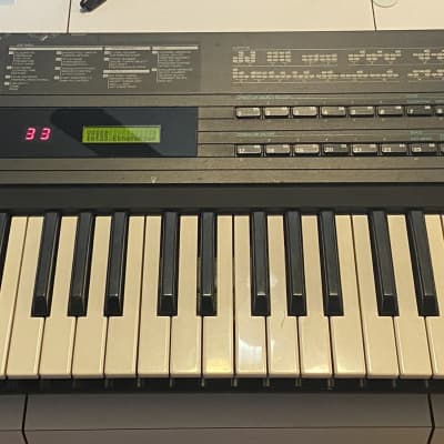 Yamaha DX7S and HyperSynth Hcard-702 memory cartridge