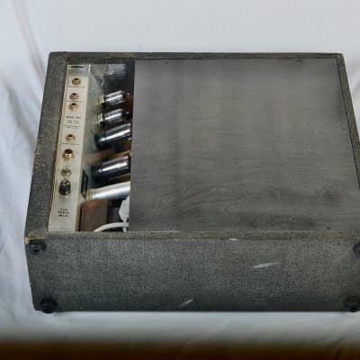 Silvertone Model 1482 5-Watt 1x12 Guitar Combo 1960s - Black image 13