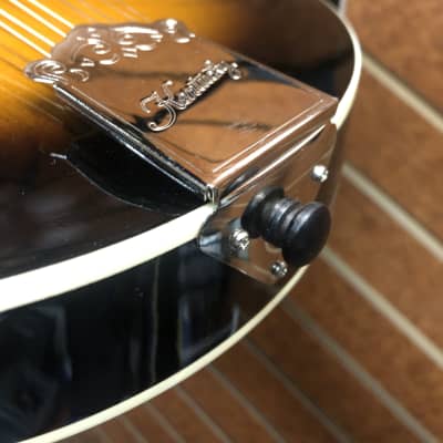 Kentucky KM-750 - Vintage Sunburst Deluxe F-model Mandolin w/ ProTour Gig Bag image 17