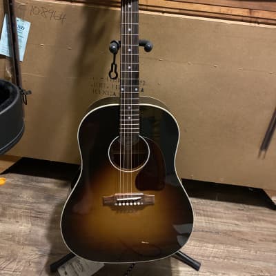 Gibson J-45 Standard 2009 - 2019 Vintage Sunburst image 1