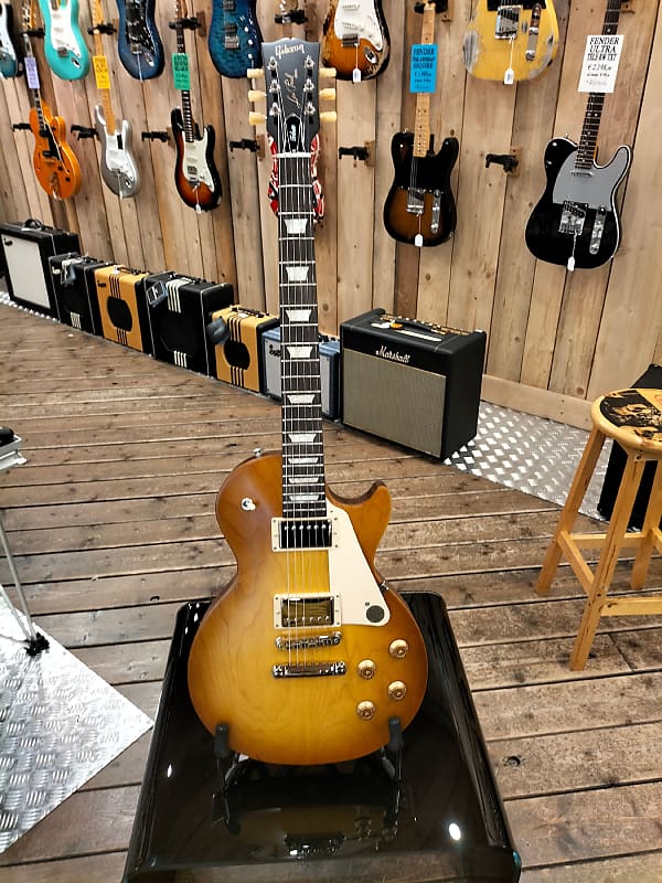 Gibson Les Paul Tribute Satin Honeyburst | Reverb