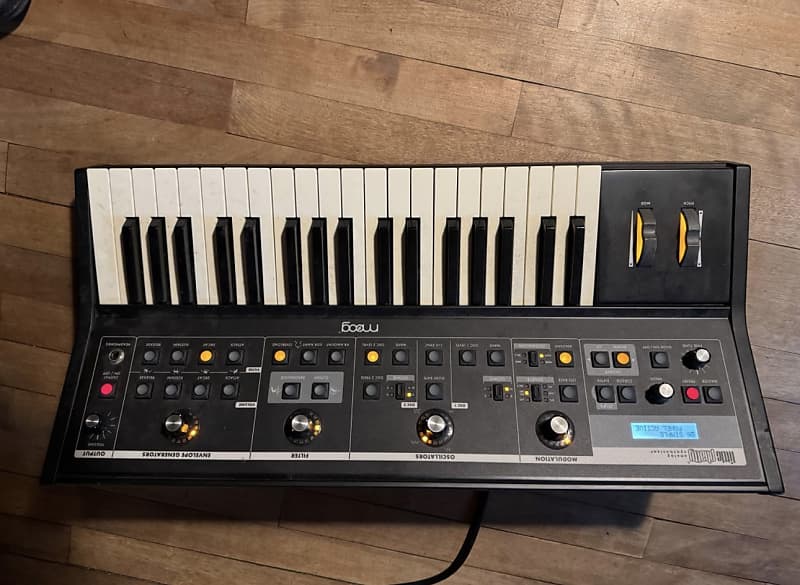moog Little Phatty Stage II ギグバッグ 箱付き Moog Phatty Stage II | Long & McQuade