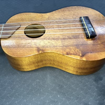 1954-1969 Kamaka Gold Label Soprano - Natural Koa image 6