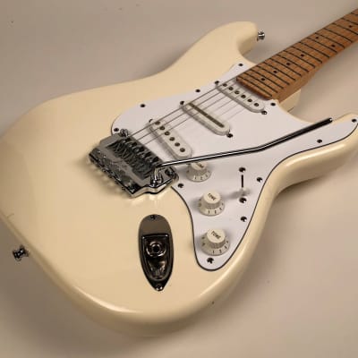 1986 Japanese Fender Contemporary Stratocaster with Original Hardshell Case image 1