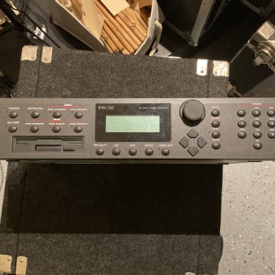 E-MU Esi-32 Sampler Rack Unit