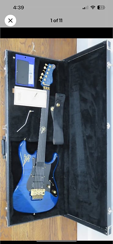 【クレヨン7色】Valley Arts Custom Pro USA Valley Arts Custom Pro Green Burst 1P Flame Maple Body USA