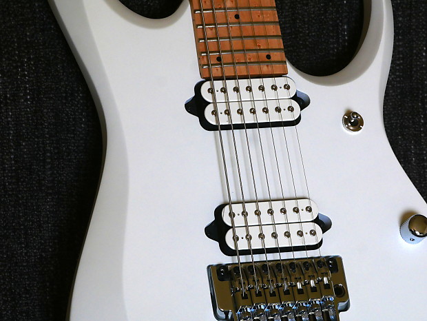 アイバニーズ　プレステージ　プロトタイプ Ibanez Prestige RGD3127 2017 Pearl White Flat 7 String