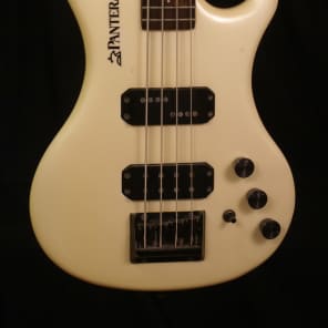 1986 Westone Matsumoku Made in Japan X750 Pantera Cream electric bass guitar all original with case image 2