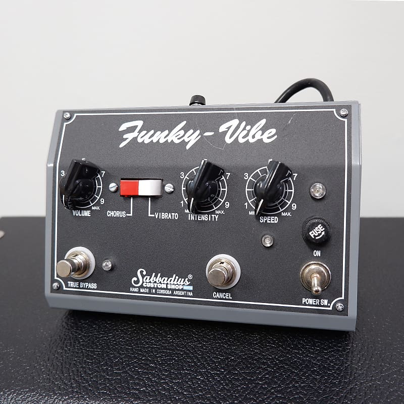 Sabbadius Funky-Vibe WOODSTOCK フットペダルセット Sabbadius, WOODSTOCK Funky-Vibe - Haar Guitars and Parts