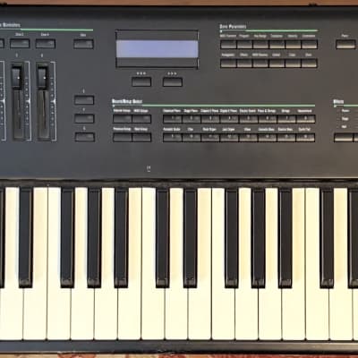 Kurzweil PC88 88-Key 64-Voice Performance Controller and Synthesizer 1990s - Black