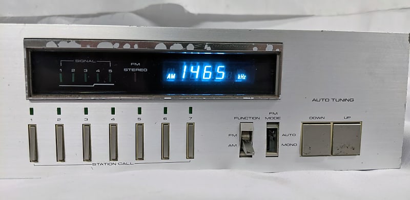 Vintage Pioneer TX-710 Synthesized Stereo FM Tuner (1980