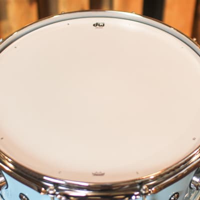 DW 5.5x14 Collector's Maple Solid Sky Blue Super Solid Snare Drum - SO#1288932 image 4