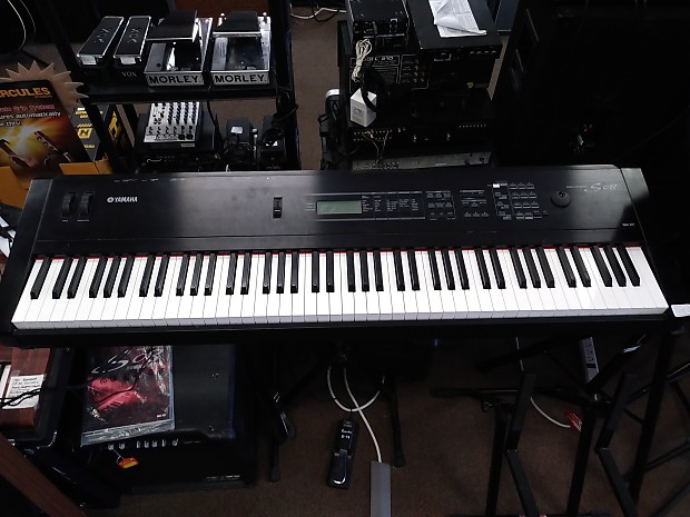 Yamaha S08 88 Key Electric Piano Synth Keyboard w Sustain Pedal