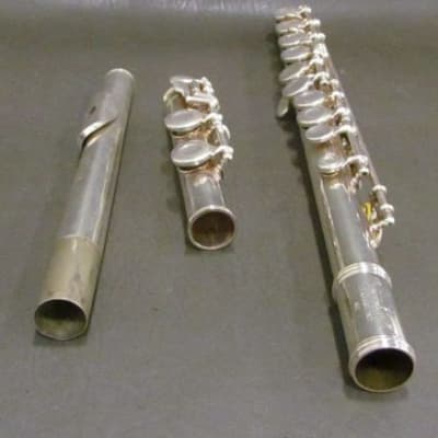 Gemeinhardt M2 Flute, USA, with case image 2
