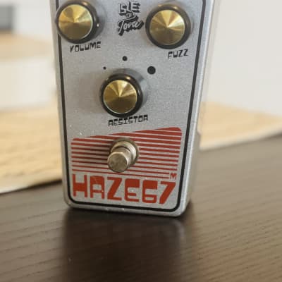 Isle of Tone Luxe 66 Fuzz 2020 Black Gold | Reverb