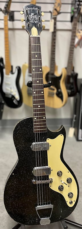 Custom Kraft 4155 Midnight Special 1962 Black / White - Comes with Vintage Silvertone Chipboard Case image 1