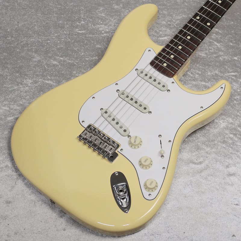 Fender Artist Series Yngwie Malmsteen Stratocaster Electric