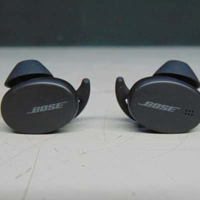 Bose Sport Wireless Earbuds Triple Black image 3