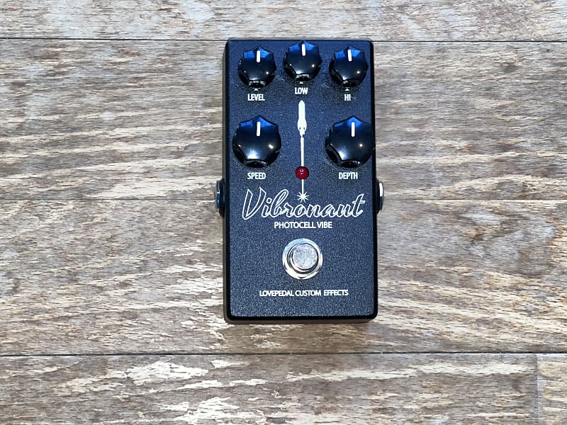 LOVEPEDAL ラブペダル Vibronaut フォトセルバイブ Lovepedal Vibronaut フォトセルバイブ - メルカリ