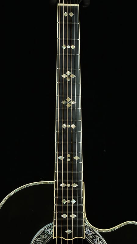 Ovation 1769 Custom Legend [SN 468226] [05/17]