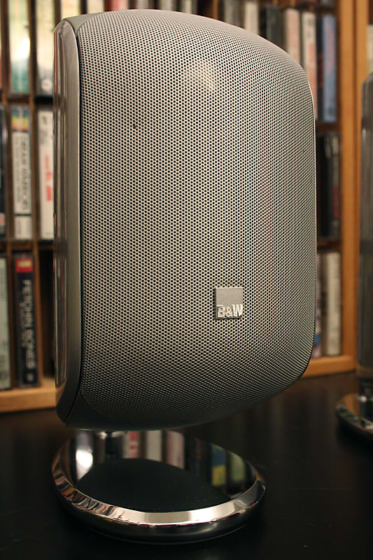 Bowers & Wilkins (B&W) M1 Stereo Bookshelf Speakers (two Bowers & Wilkins (B&W) M1 Stereo Bookshelf Speakers (two