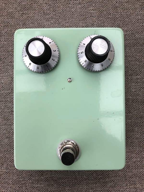 Roland Bee Gee AF-60 Fuzz Clone | Reverb Canada