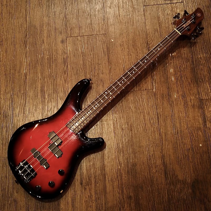 Yamaha Motion B ベース YAMAHA MOTION B/MBII - ギター・楽器買取のサウンド・プラグ