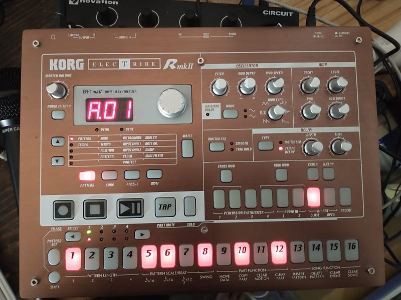 Korg Electribe-R MkII ER-1 MkII Rhythm Synthesizer 2000s - Red