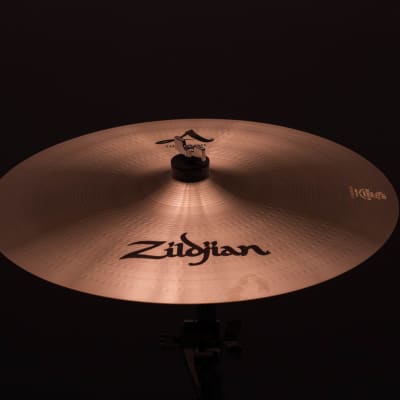 Zildjian 16" A Thin Crash image 1