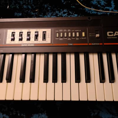 Vintage Casiotone CT-320 Synthesizer image 3