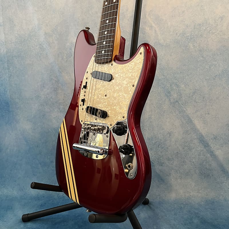 Fender MG73-85CO Mustang 2004 Old Candy Apple Red CIJ Japan