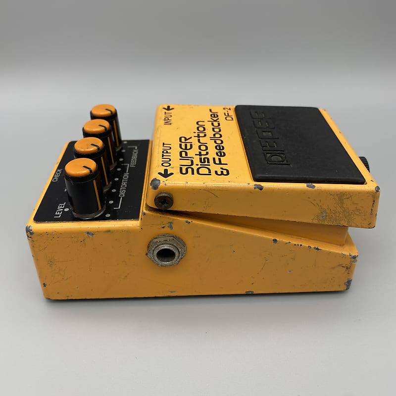 Boss DF-2 Super Distortion and Feedbacker 1984(Pre-lawsuit