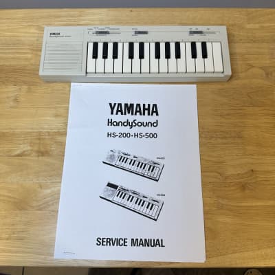 Yamaha Rare Vintage 1982 HS-200 Handysound Polyphonic Squarewave Mini-Keyboard - Ivory