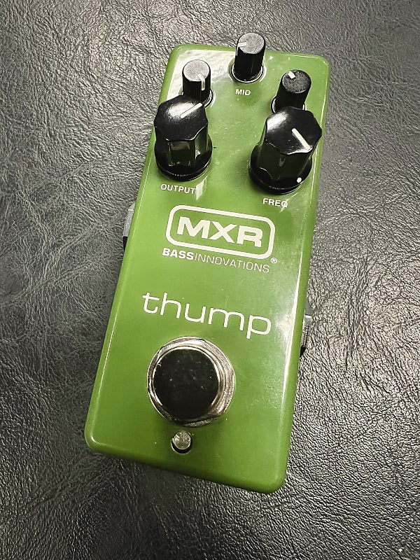 MXR M281 Thump Bass Preamp