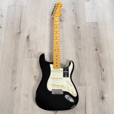 Fender American Professional II Stratocaster Guitar, Maple Fingerboard, Black image 3