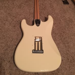 Fender Japan Stratocaster Olympic White With Scalloped Fingerboard image 5