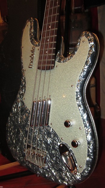 Italia Modulo Bass Circa 2009 Mother of Pearl | Reverb