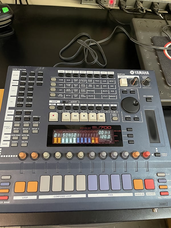 Yamaha SU 700 | Reverb